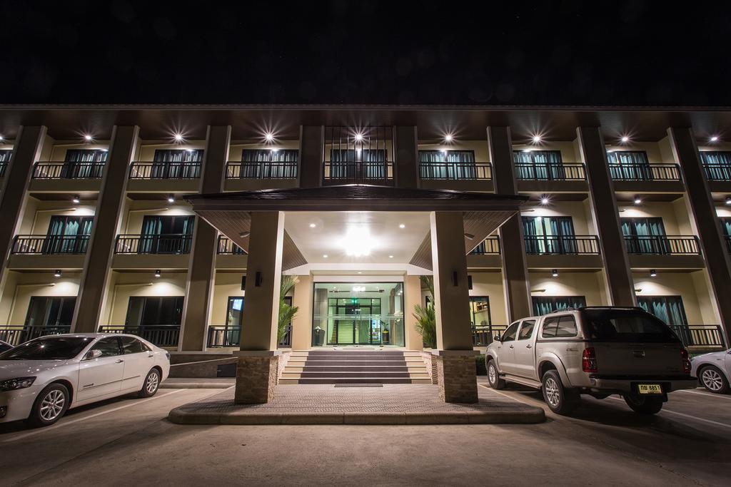 Morage Hotel Phitsanulok Exteriér fotografie
