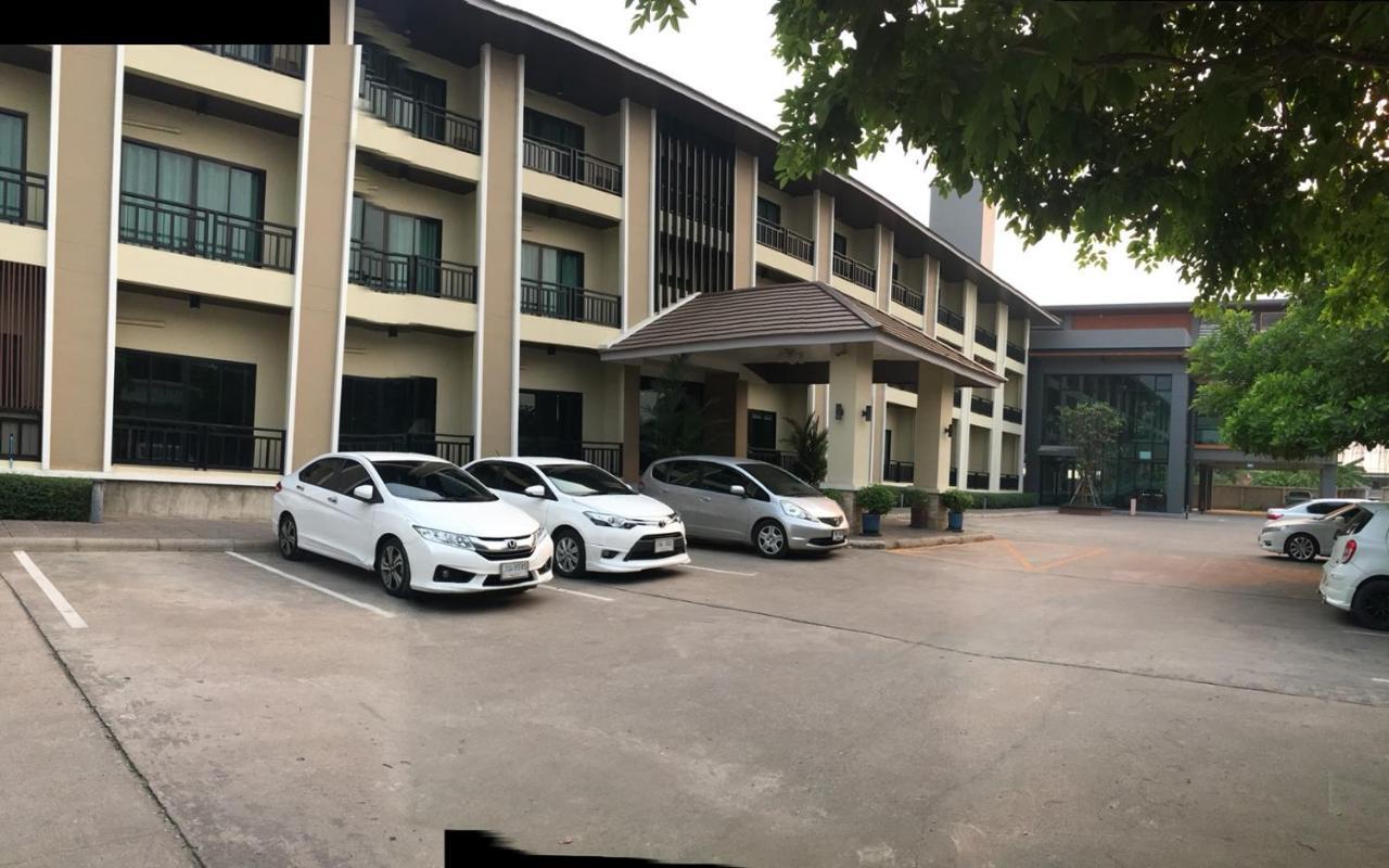 Morage Hotel Phitsanulok Exteriér fotografie